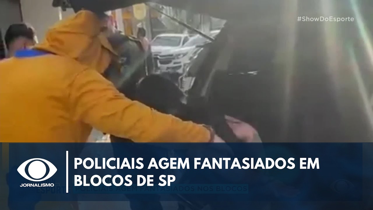 Policiais agem fantasiados em blocos de SP