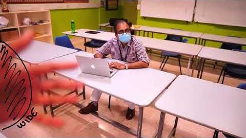 How to Teach Hybrid Blended Classroom with students in class and online using Google Meet