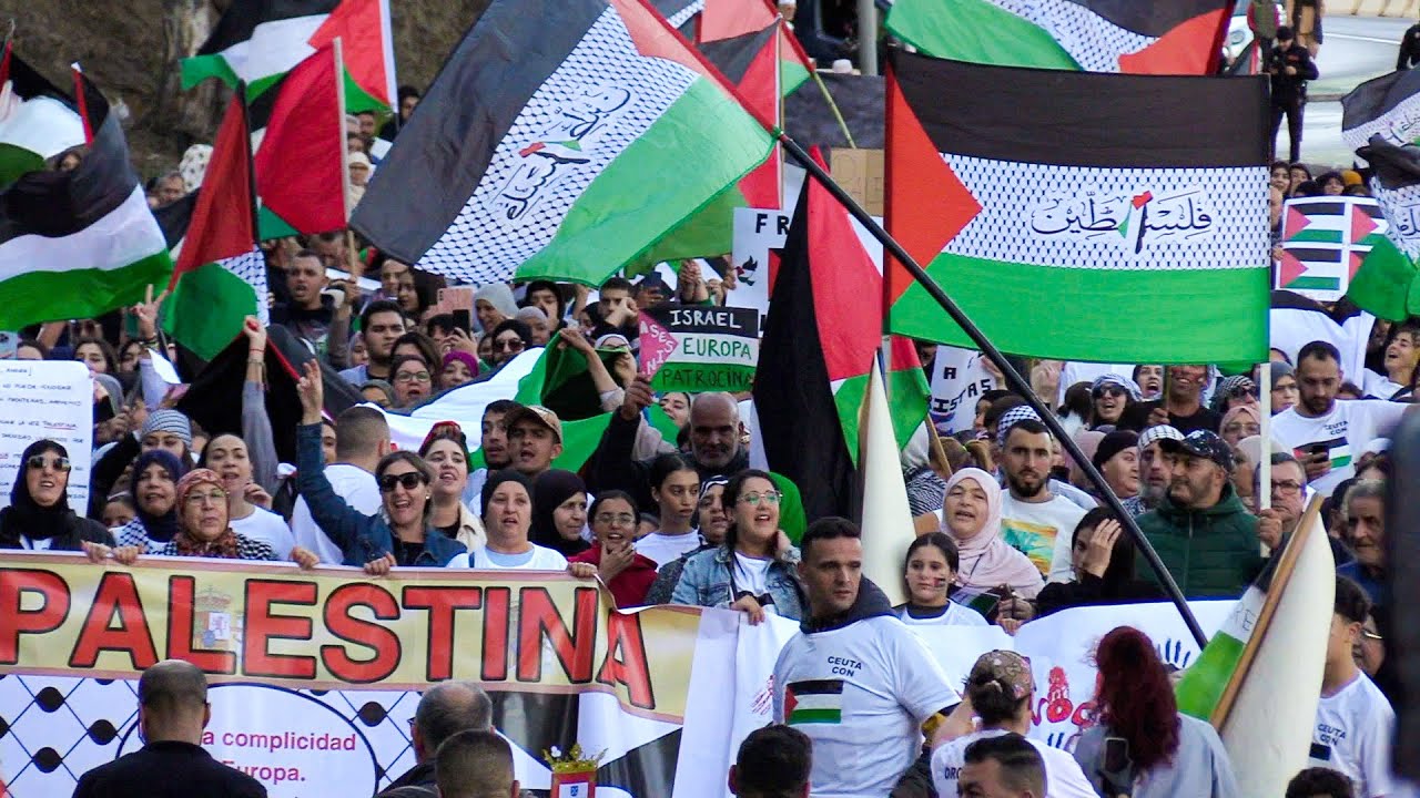 Ceuta marcha por Palestina y alza su voz contra “el genocidio”