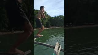 Feet first jump entry