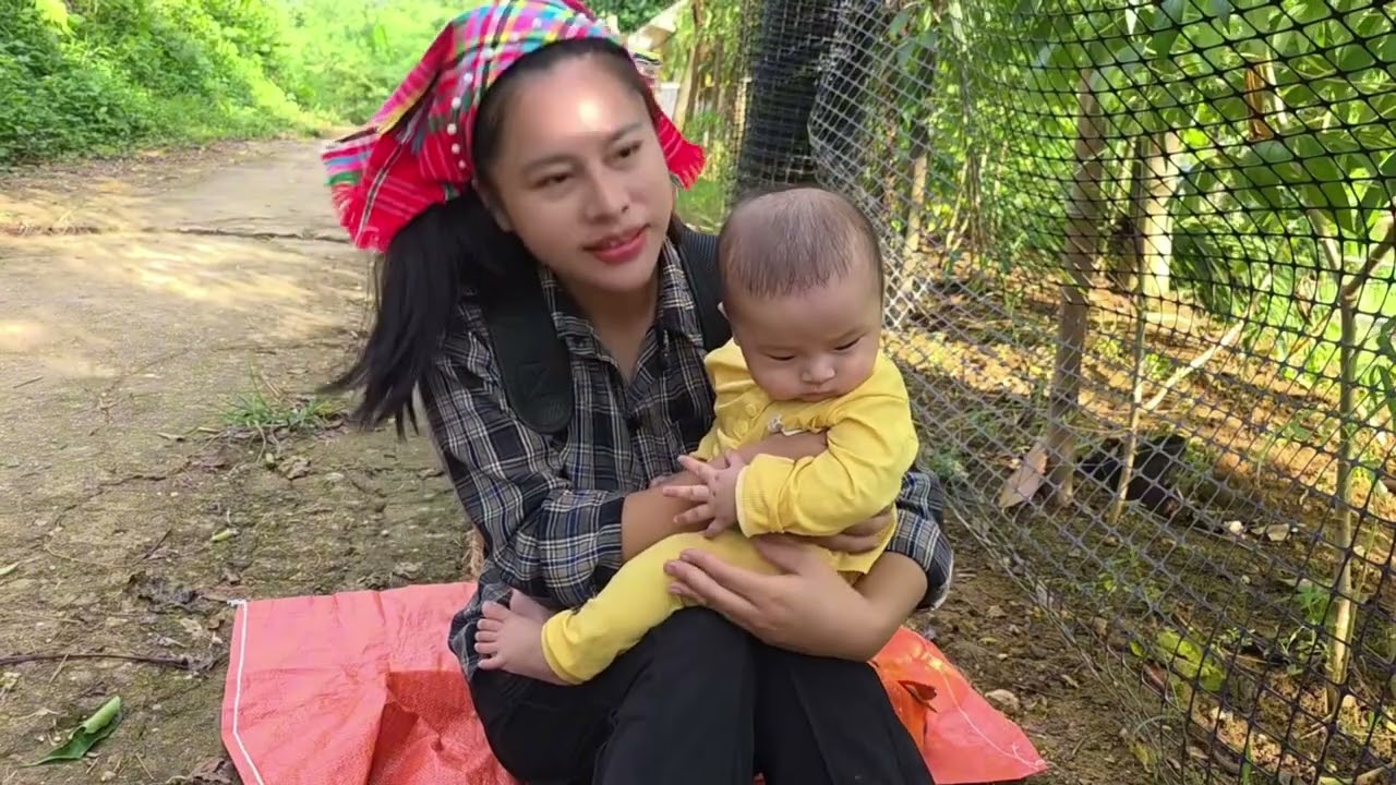 Full Video: Single Mother Helps an Abandoned 6-Month-Old Baby, Giving the Child a Happy Life