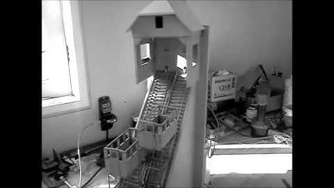 Automata ascensor Cerro Barón 3/ Baron