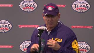 Full Les Miles Post-Texas Bowl Press Conference