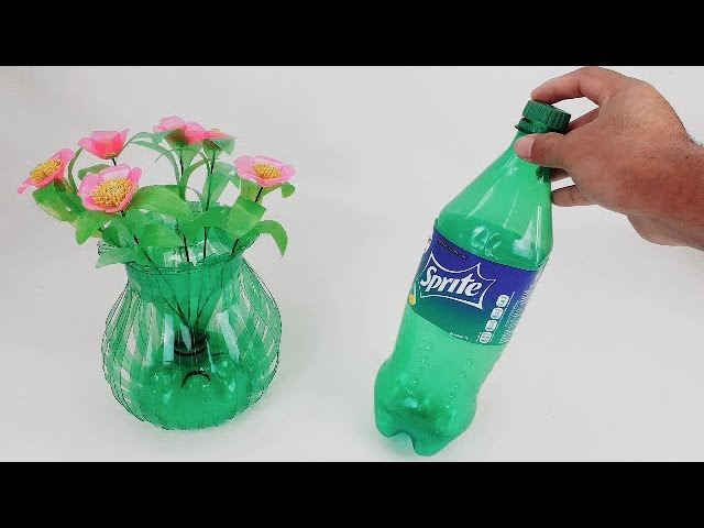 Tutorial Cara Membuat Pot Bunga dari Botol Bekas [ Kerajinan dari Botol Bekas Simpel ] class=