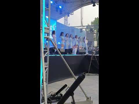 트와이스(TWICE) - Heart Shaker 직캠 @AKARAKA 190517
