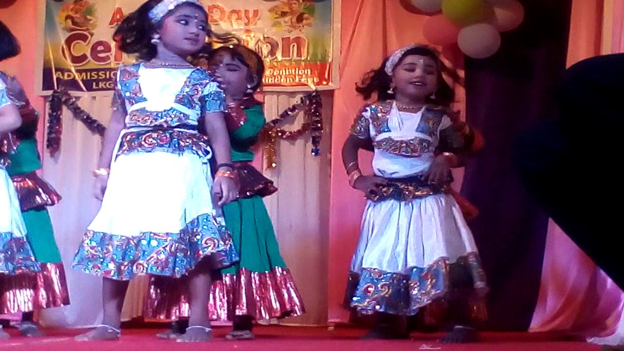 LKG kids dance performance - YouTube