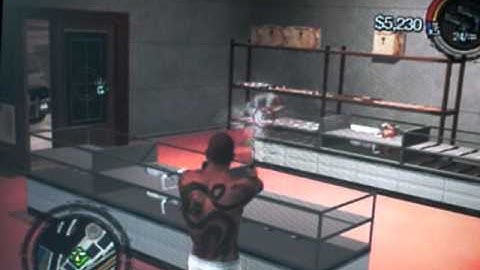 Saints Row 2 robbing a store