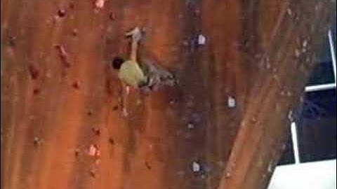 Chris Sharma Rock Climbing Nationals 08 (HUGE Fall)