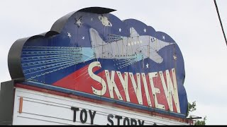 USA Today names Skyview Drive-In the country's best drive-in movie theatre