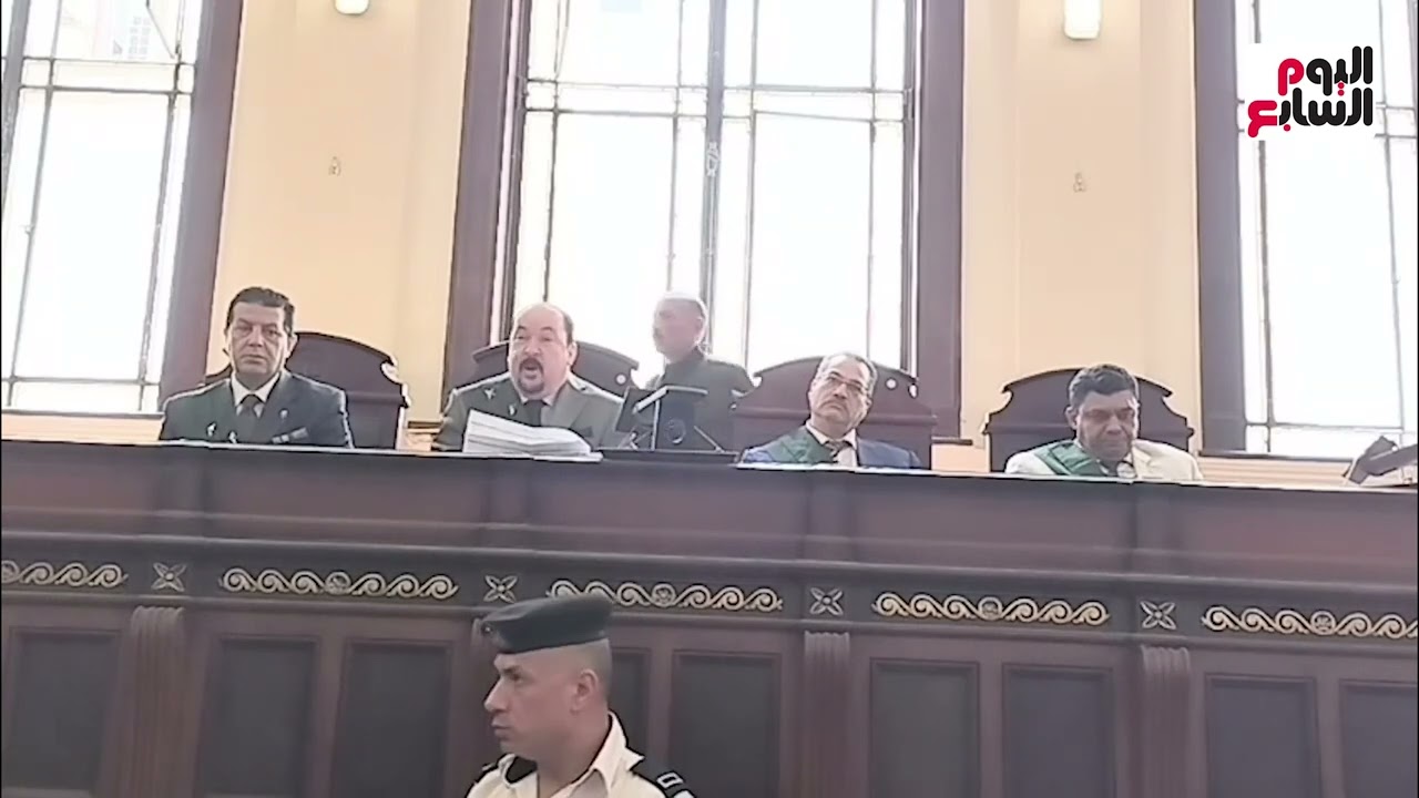 لحظة الحكم بالإعدام على قاتل مسنة وسرقتها بالإسكندرية  .. المحكمة المتهم ارتكب فسادا فى الأرض وقتل م