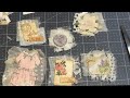 Tutorial: creation process of fabric, lace and paper clusters using glue or the sewing machine.