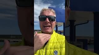 Bluegame BG42 - an der Tankstelle ohne Strom irgendwo in Süditalien…
