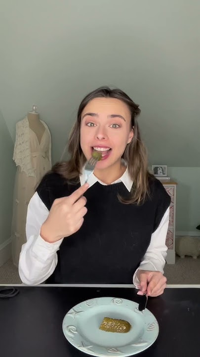 How to Act Like the Main Character #parody #skit - YouTube - How To Act Like The Main Character