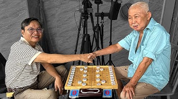 Anh Cẩm nói với Chú Việt Xích Lô, hoà cho chú ăn 100 ván và cái kết cười xỉu