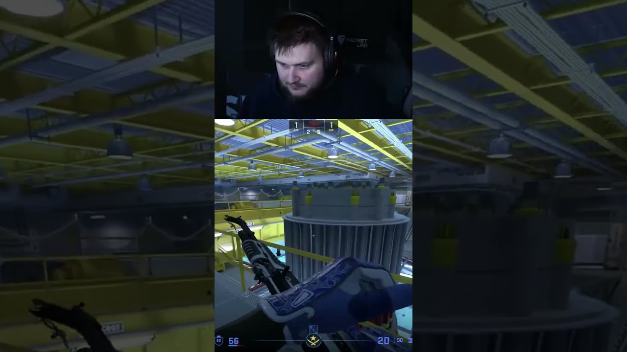 SNAX UPOKARZA SWOJEGO RYWALA 