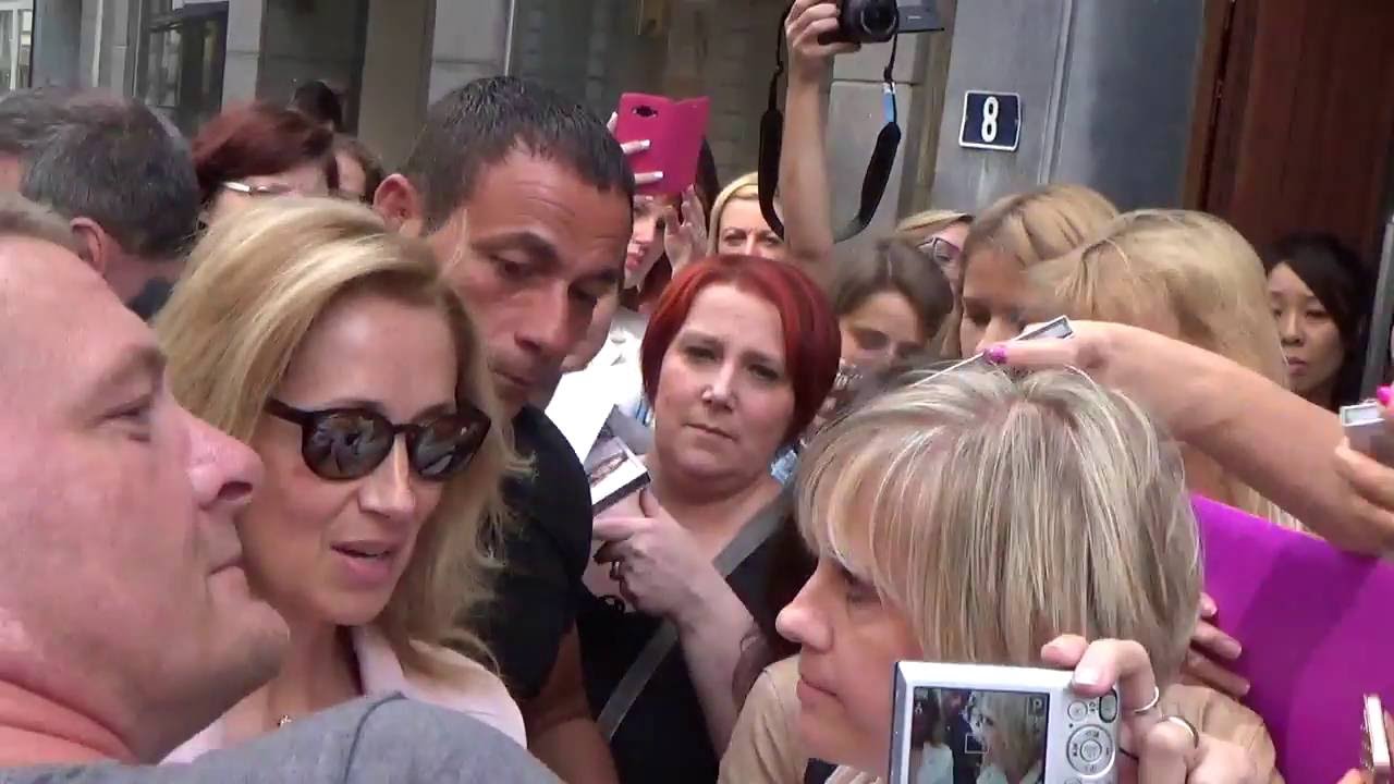 Arrivée de Lara Fabian - Forum de Liège - 08/06/2016