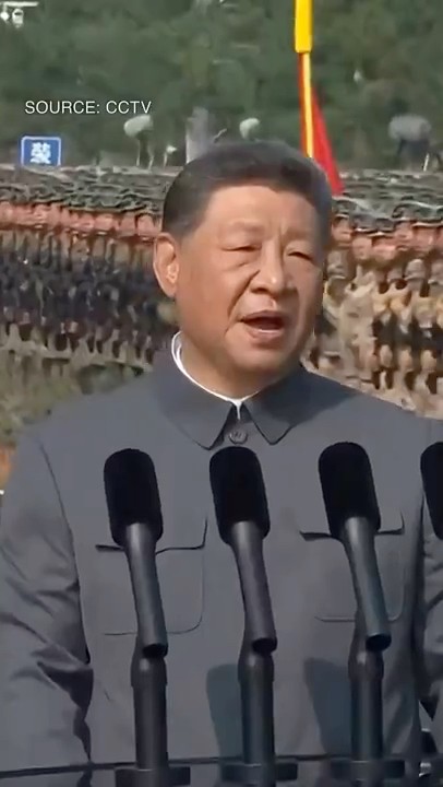 Xi Hosts Military Parade Joined by Putin and Kim