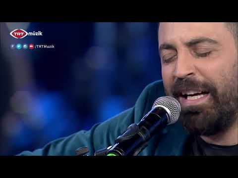 İsmail Altunsaray  - Kız senin [Söz ve Müzik]