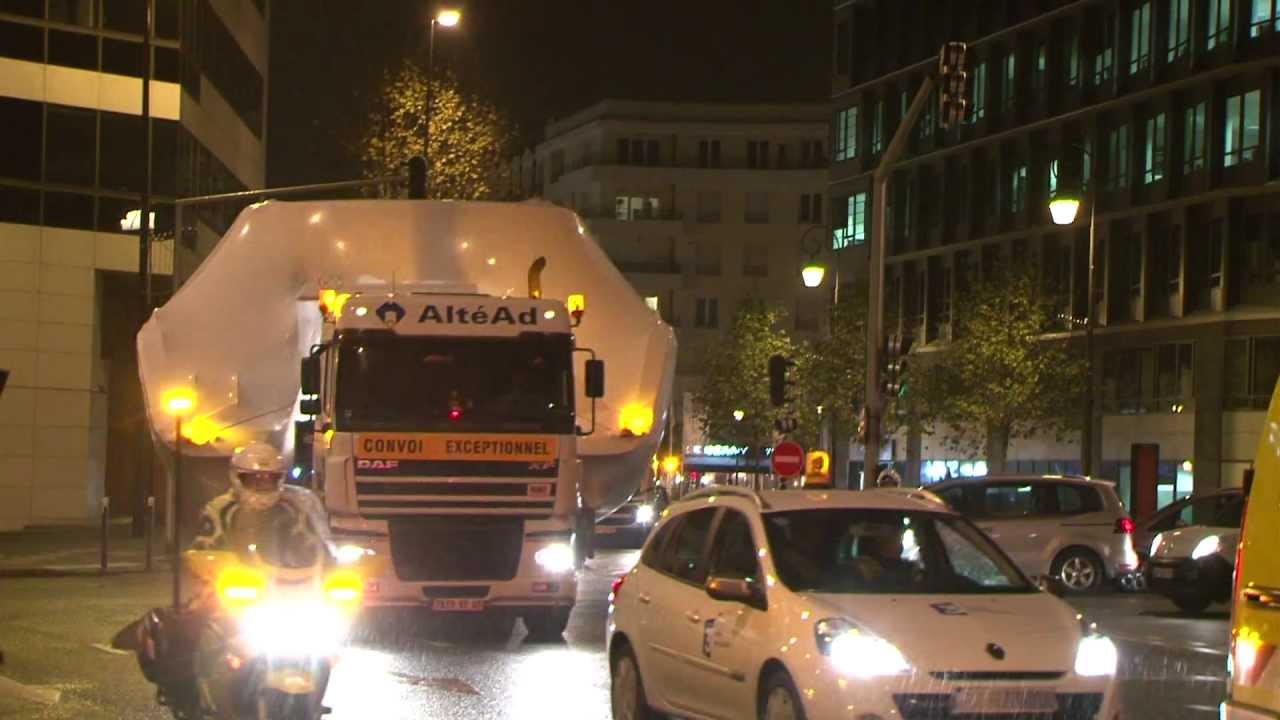 NAUTIC 2012 - Clip - Arrivée des bateaux