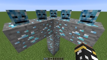 what if you create a DIAGONAL CREEPER BOSS in MINECRAFT