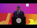 Санчес призывает Китай играть более активную роль в укреплении мира