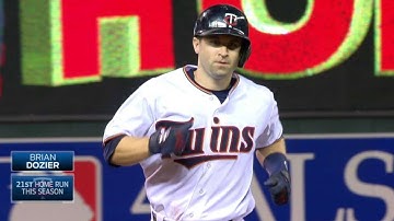 NYY@MIN: Dozier drives two-run homer to second deck