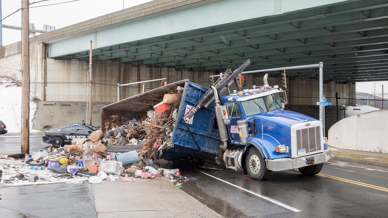 Pine St Garbage Truck Rollover (Bridgeport CT) 3/13/18 YouTube