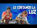 LE CORTAMOS LA LUZ A UNA CUBANA @CARNOTA y MICHEL PENTON LE CORTAMOS LA LUZ A UNA CUBANA @CARNOTA y MICHEL PENTON