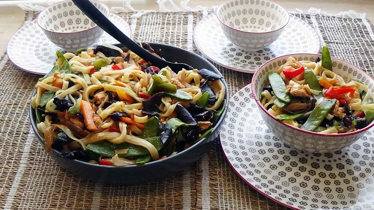 Nouilles sautées au poulet et aux légumes - Marie Food Tips