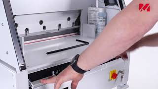 How to Change the Blade on Triumph Cutters