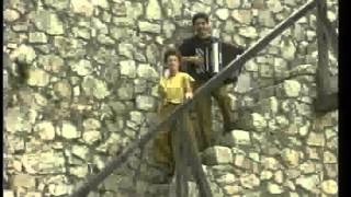 Goca Konstantinovic - Nuje Mume Nuje Tate - Official Video 1990