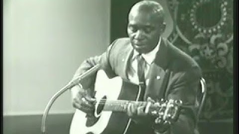 Skip James - Hard Times Killing Floor Blues, American Folk and Blues Festival, Cologne Oct. 9, 1967