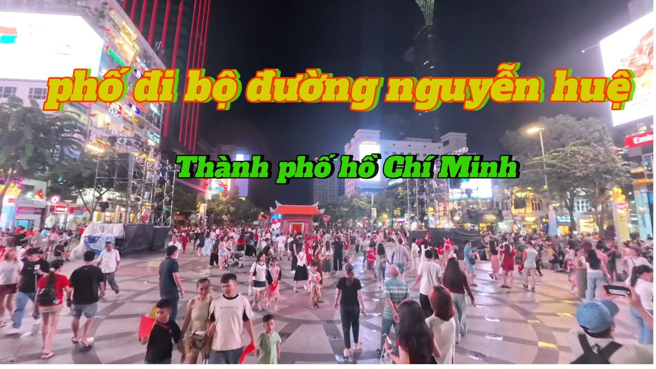 Phố đi bộ đường nguyễn huệ .Quận 1 thành phố hồ Chí Minh 