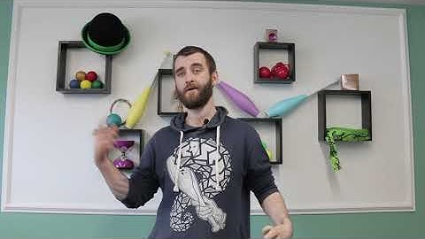 Beginner Poi Juggling Tutorial - Part 5. Switchback Variation (Head Handle Swap)