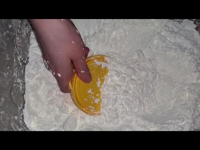 Getting lost in the Satisfying sounds of Cornstarch?ASMR magic!🌽🍃