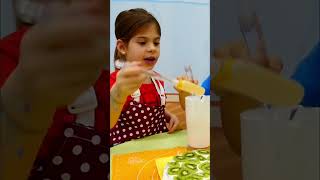 Pastamız kivili olacakmış! #yemekyapma #bebekoyunlari