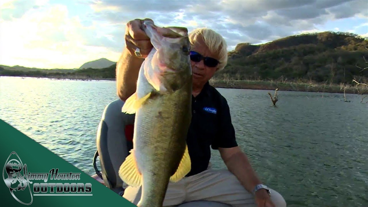 Bass Fishing in Mexico with Sherri - YouTube