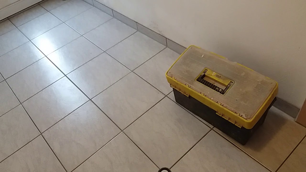 Ремонт плитки после затопления - YouTube