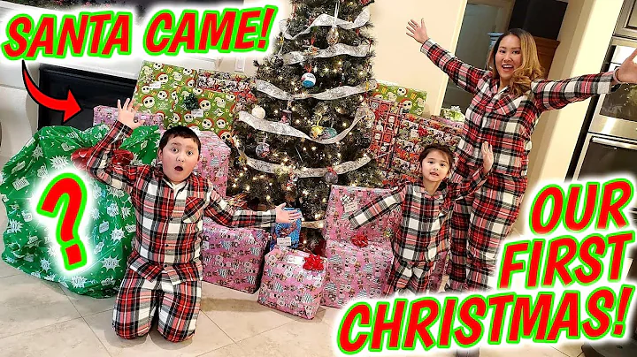 SANTA CAME TO OUR NEW HOUSE! OPENING CHRISTMAS PRESENTS FOR THE FIRST TIME IN OUR NEW HOUSE!
