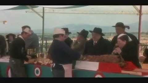 C'eravamo tanto amati (Porchetta,Tricolore e inno)