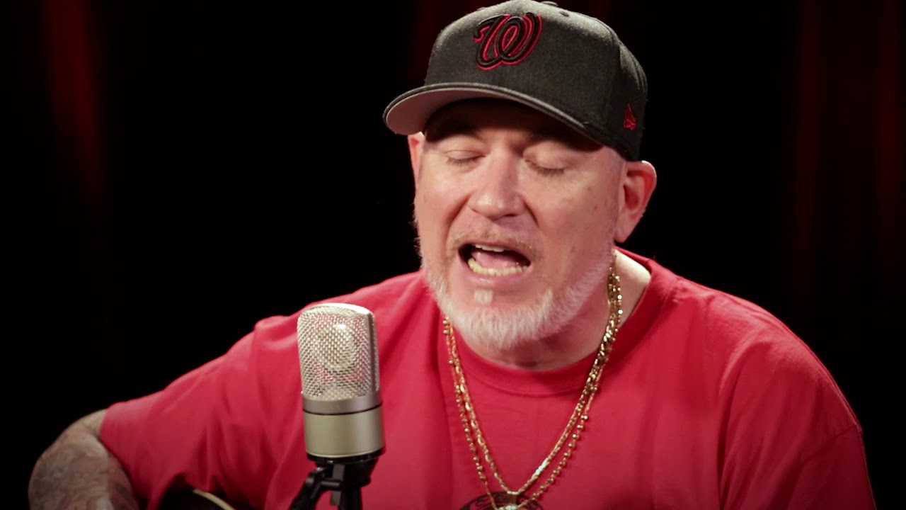 Everlast - Smoking and Drinking - 8/27/2018 - Paste Studios - New York