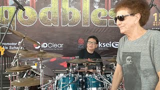 Download Lagu Check Sound, Godbless Konser at @ NiceTime cafe Purwokerto MP3 Download Lagu Check Sound, Godbless Konser at @ NiceTime cafe Purwokerto MP3