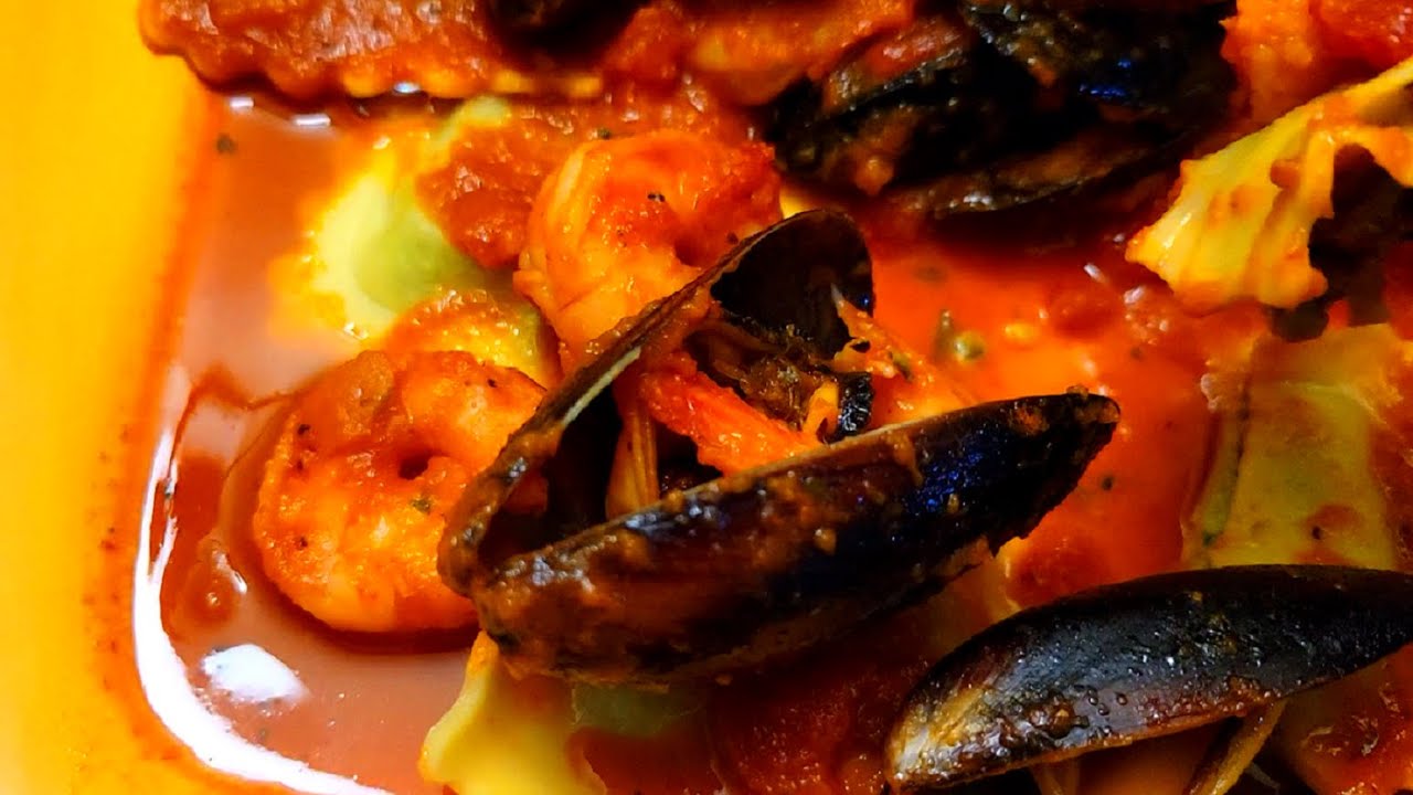 * NEW * 2024 WEIGHT LOSS JOURNEY MUSSELS AND SHRIMP WITH SPINACH AND RICOTTA RAVIOLI EASY