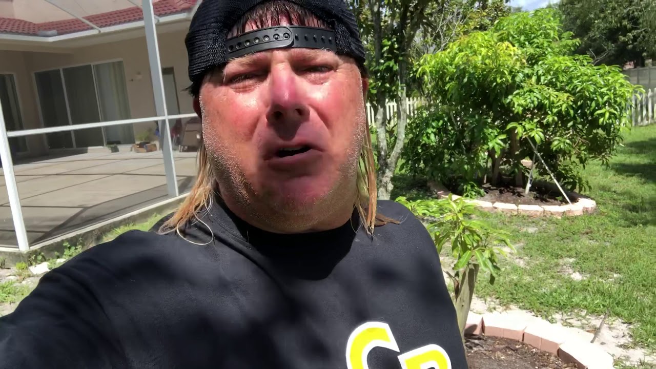 fired up flatbread Donnie Baker Defends the Farting Security Guard who Got Fired!
