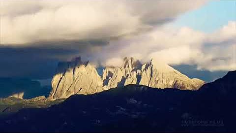 ﴿عبس وتولى ۝ أن جاءه الأعمى﴾ تلاوة جميلة خاشعة تريح النفس وتزيل الهم بمقام النهاوند لسورة عبس