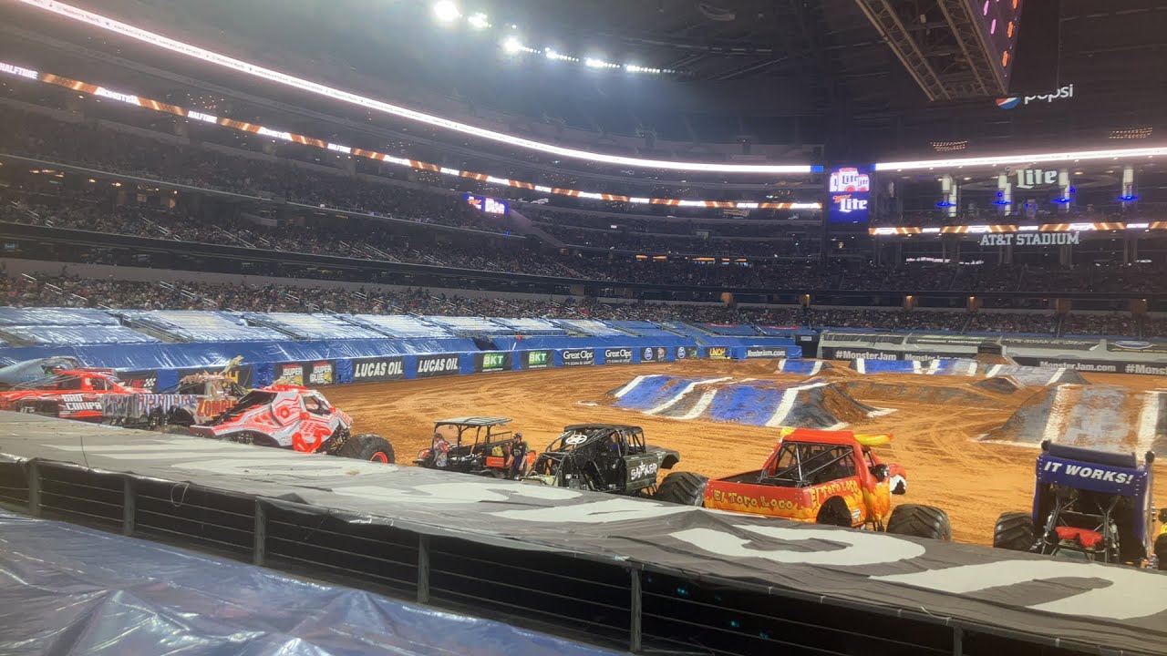 Monster jam Arlington TX freestyle live🔴 YouTube