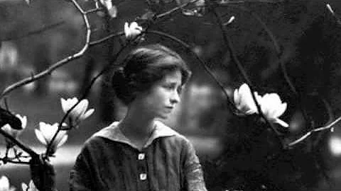 Edna St. Vincent Millay reads Recuerdo