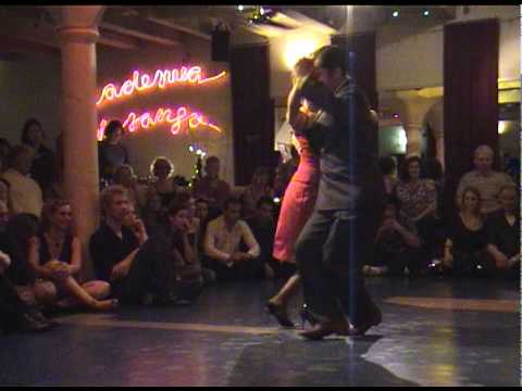 Roberto Leiva y Sabrina Masso in Amsterdam "Ella Es Asi" Edgardo Donato