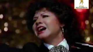 Video thumbnail of "Mary Jiménez, hermana de Flor Silvestre y La Prieta Linda - Quédate con él (1984)"