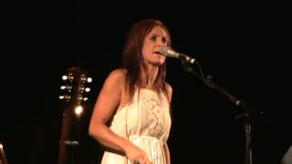 Kasey Chambers - Ain't No Little Girl
